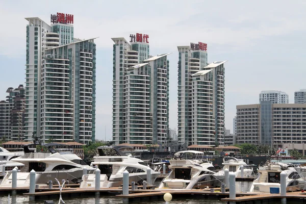 Boote und Gebäude — Stockfoto