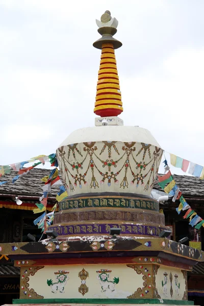 Tibrtian stupa — Stock Photo, Image