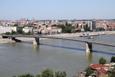 Novi sad köprü