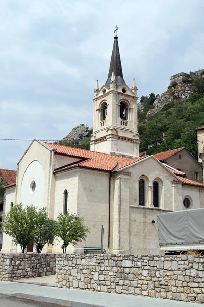 Старая церковь — стоковое фото