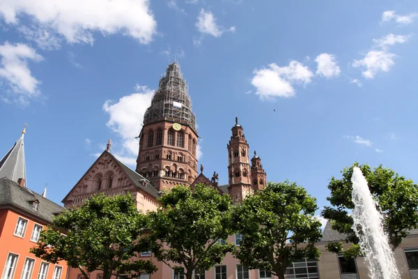 Mainzin katedraali — kuvapankkivalokuva