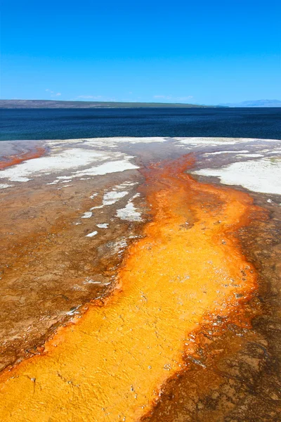 Δύση αντίχειρα geyser λεκάνη yellowstone — Φωτογραφία Αρχείου