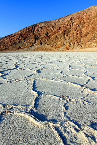 Badwater basin doliny śmierci — Zdjęcie stockowe