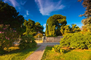 dinlenmek için park