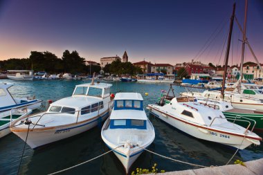 Deniz, gemi ve şehir