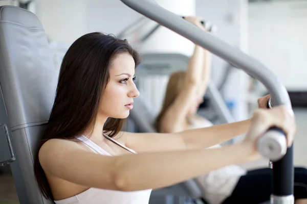 Girl at the gym — Stock Photo, Image