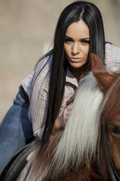 Girl on horse — Stock Photo, Image