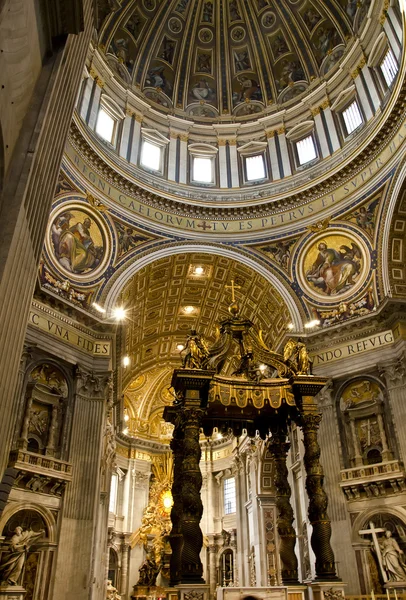 St. Peter Cathedral in Vatican — Stock Photo, Image