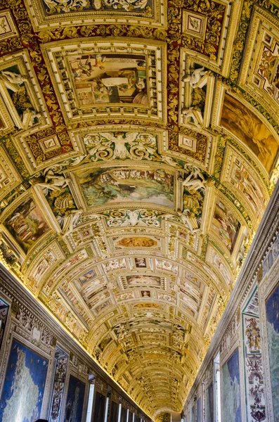 바티칸 박물관에는 지도의 갤러리 — 스톡 사진