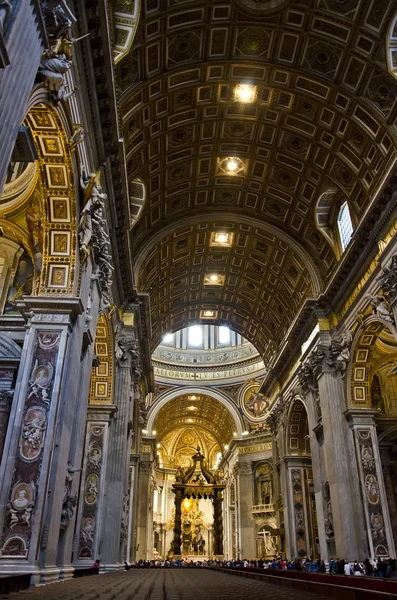 Szent Péter-bazilika a Vatikán — Stock Fotó
