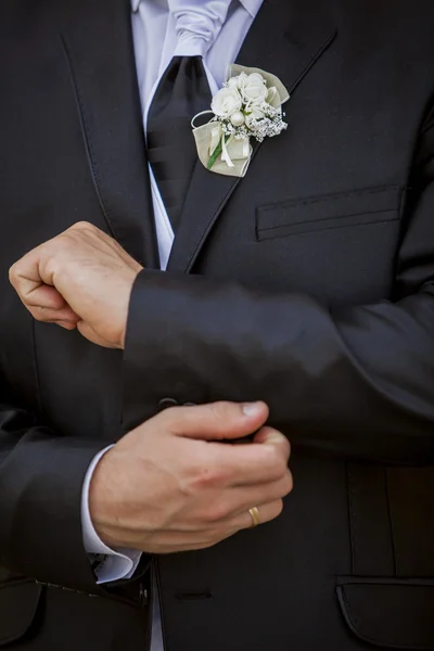 Brudgummen kostym — Stockfoto