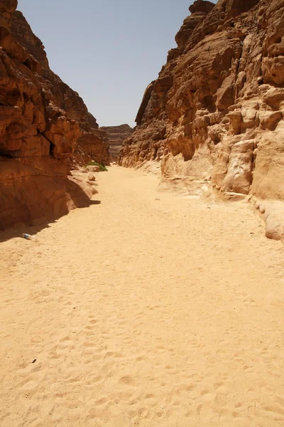 シナイ、エジプトで色キャニオン — ストック写真