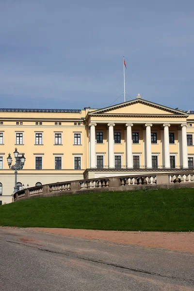 Palacio Real de Oslo, Noruega —  Fotos de Stock
