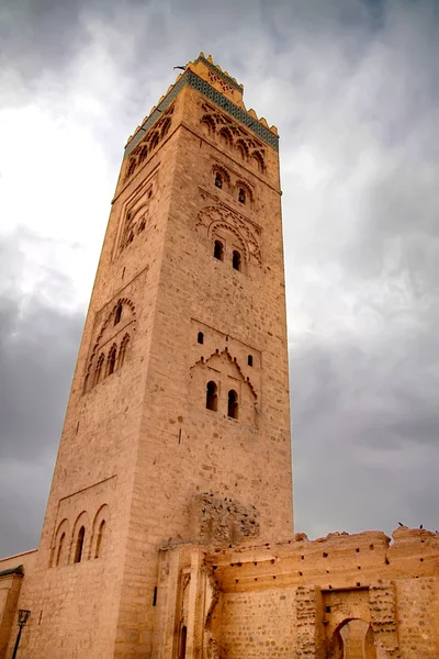 在摩洛哥，马拉喀什 koutubia 清真寺 — 图库照片
