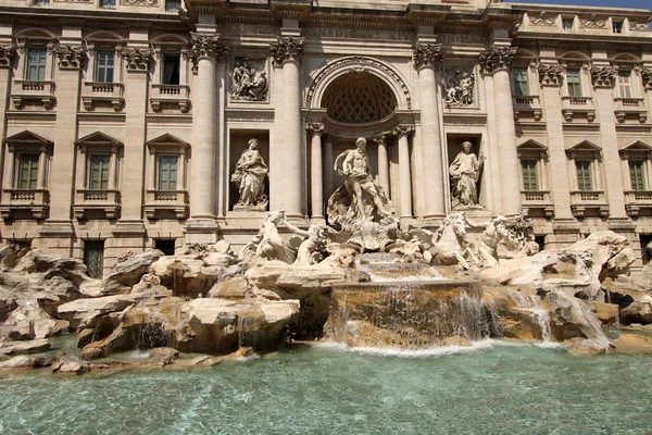 Fontana di Trevi, Rome, Italie — Photo