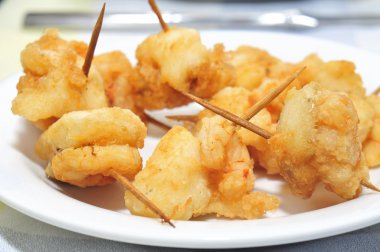 Breaded fish and shrimps clipart