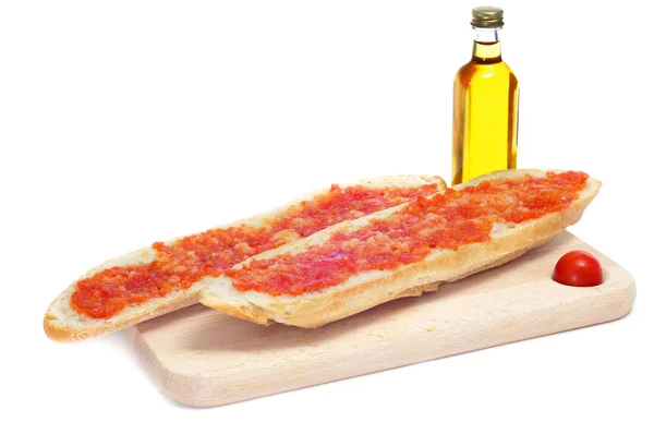 Pa amb tomaquet, pan con tomate, típico de Cataluña, España — Foto de Stock