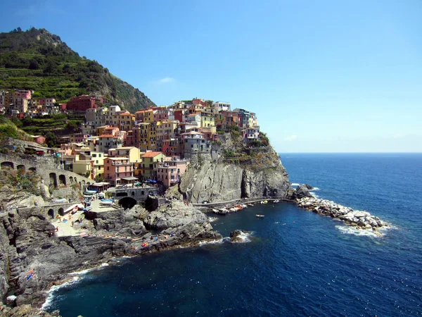 Villaggio sulla costa italiana — Foto Stock