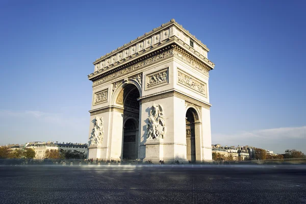 Arc de triomphe en París, Francia — Foto de Stock