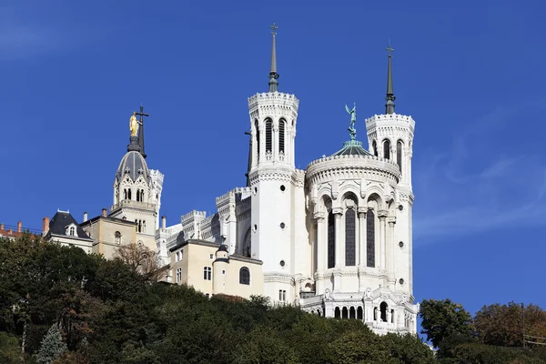 Famous Lyon basilica — Stock Photo, Image