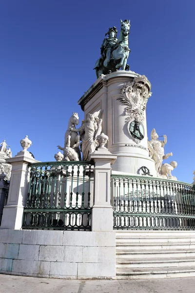 Famosa statua di piazza del commercio — Foto Stock