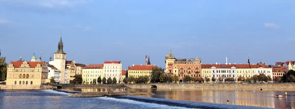 Panoramiczny widok na Pragę — Zdjęcie stockowe