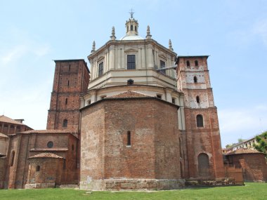 San lorenzo Kilisesi, milan