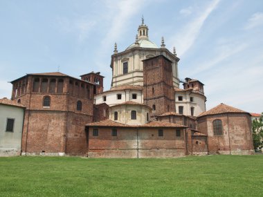 San lorenzo Kilisesi, milan