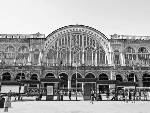 Porta Nuova station, Turin — Stockfoto