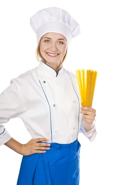 Готовить со спагетти в руках на белом фоне — стоковое фото