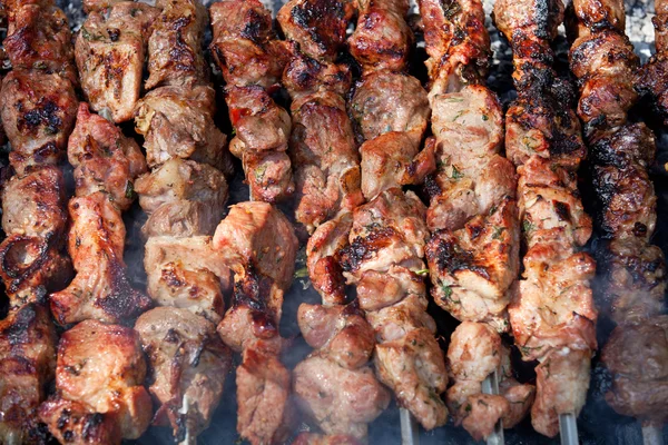 Stock image Grilled shish kebabs on skewers