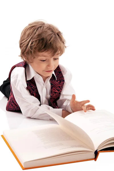 Preschooler reading a book — Stock Photo, Image