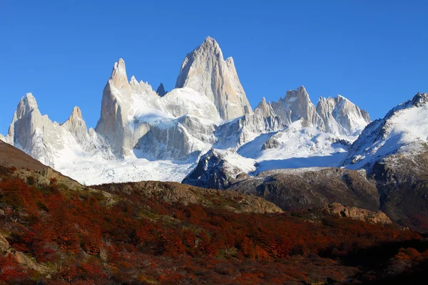 산 피 츠로이 볼 로스 Glaciares 국립 공원에서 아르헨티나, 파 타고 니 아와 아름 다운 자연 풍경 — 스톡 사진