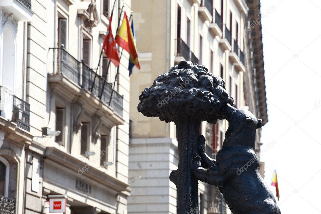 Symbol of Madrid. Statue of Bear, Puerta del Sol, Spain.