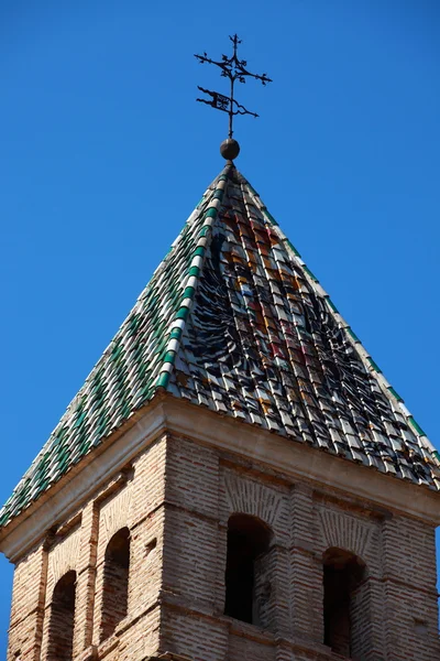 Spanien. utsikt över den medeltida stad toledo. — Stockfoto