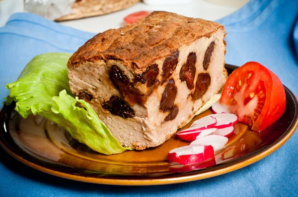 Pate on plate — Stock Photo, Image