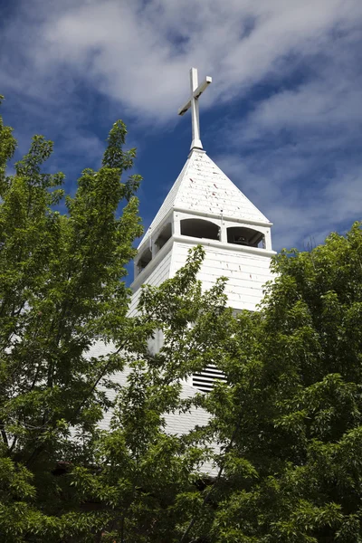 Katolska kyrkan i aspen — Stockfoto