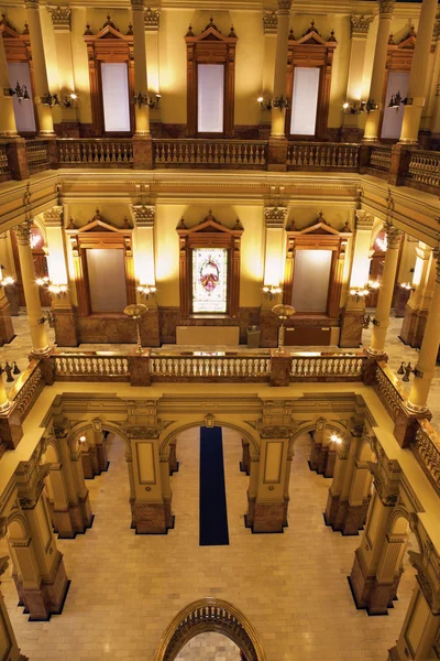 Здание Капитолия штата в Денвере — стоковое фото