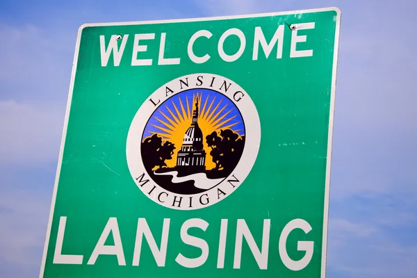 A Michigan állambeli Lansing üdvözlő táblát — Stock Fotó