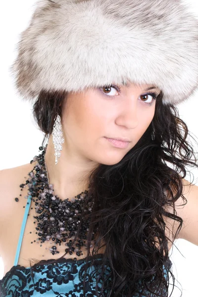 Mujer atractiva en sombrero de piel —  Fotos de Stock