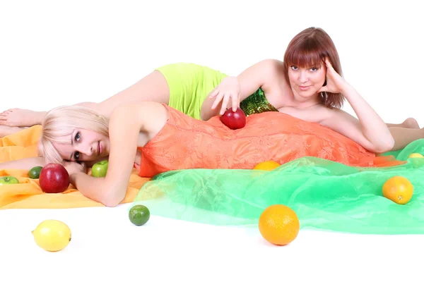 Két szexi nő gyümölccsel — Stock Fotó