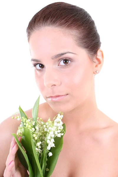 Jovem bela mulher saudável com flores — Fotografia de Stock