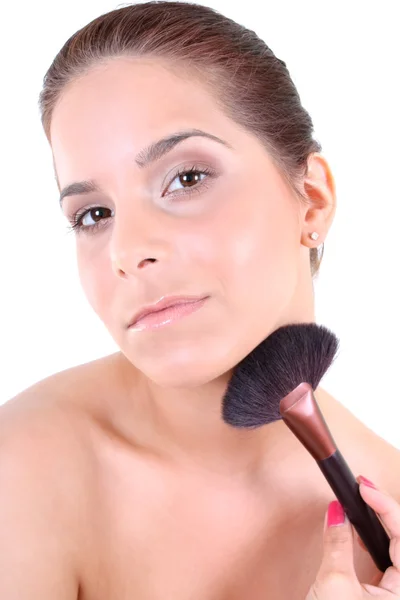 Mulher com maquiagem escova — Fotografia de Stock