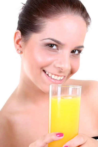 Frau mit einem Glas Orangensaft — Stockfoto