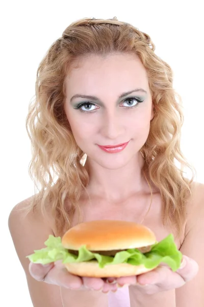 Giovane bella donna con hamburger — Foto Stock