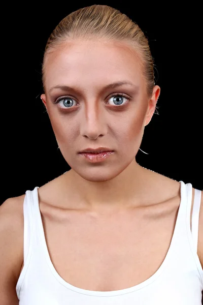 Νεαρή γυναίκα με το φυσικό μακιγιάζ — Φωτογραφία Αρχείου