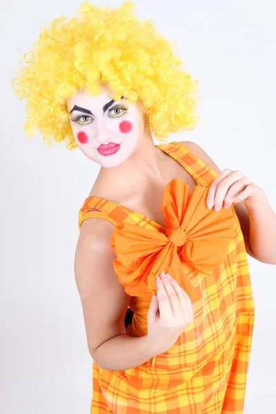 Ritratto di divertenti clown con fiocco — Foto Stock