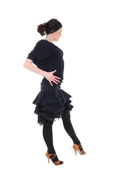 Schöne Latino-Tänzerin in schwarz posiert — Stockfoto