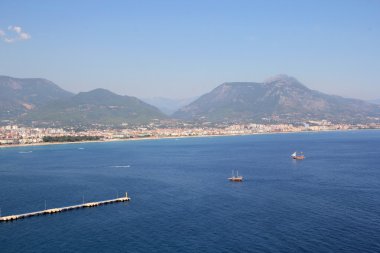 şehir ve liman Alanya görünümü