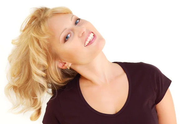 Schöne lächelnde blonde Frau — Stockfoto